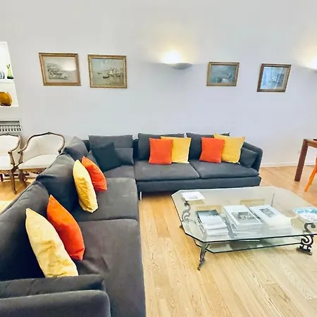 Apartment Alma De Partenope - Relais De Charme By The Sea *