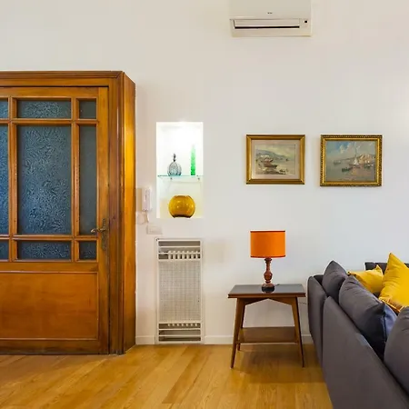 Апартаменты Alma De Partenope - Relais De Charme By The Sea *