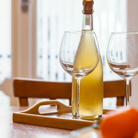 Alma De Partenope - Relais De Charme By The Sea Неаполь